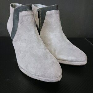 NEW Eric Michael Ariella Grey Suede Ankle‎ Booties, Size 41/US 10.5